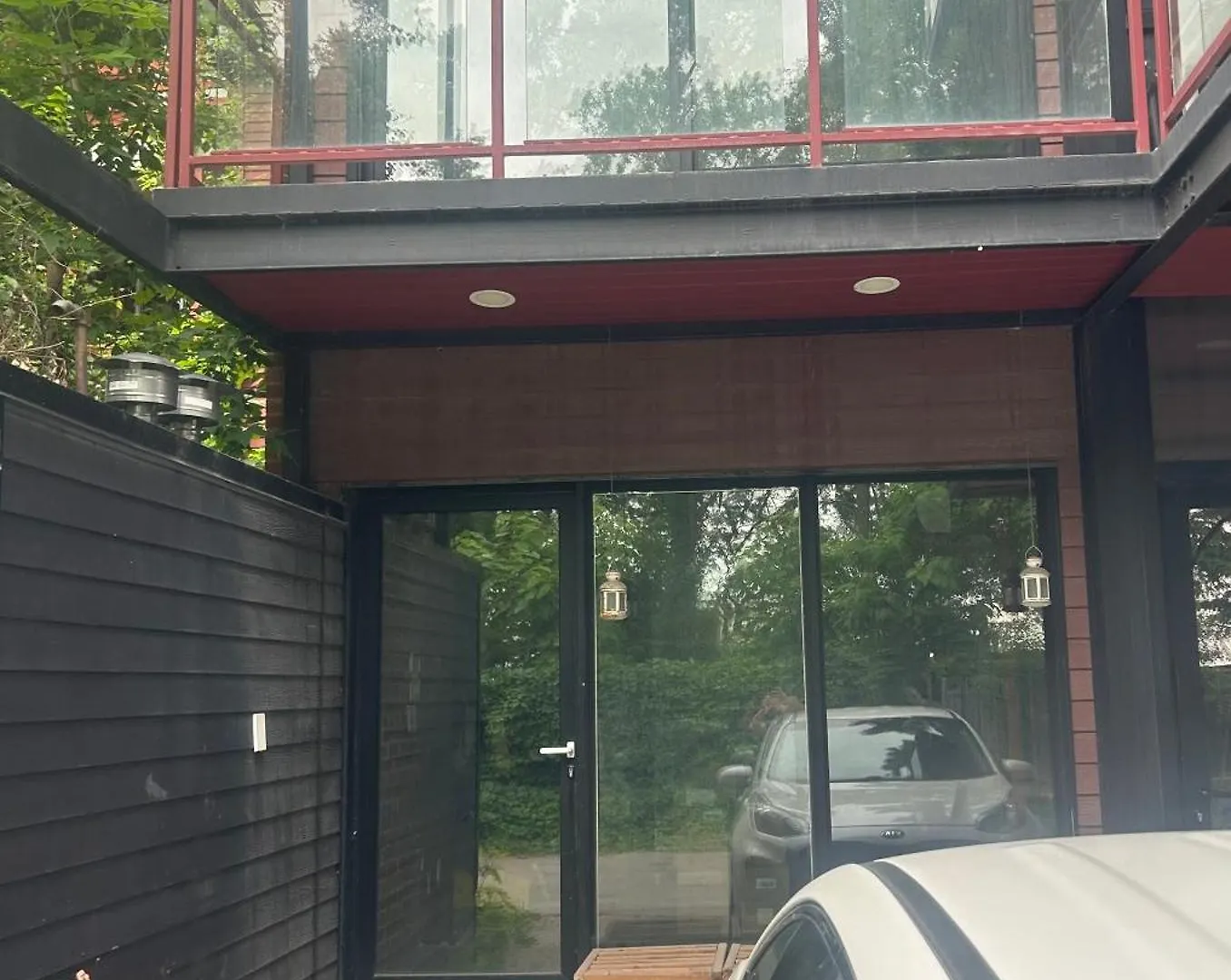 Luxury Downtown Montreal Apartment, 2 Br-2Ba, Free Wifi